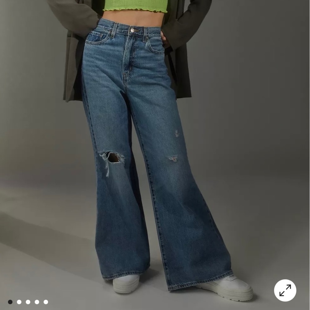 Levi’s High Loose Flare Jean-Take Notes-Size 26